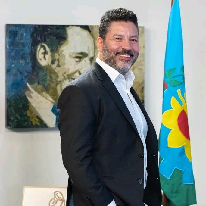 Gustavo Menéndez